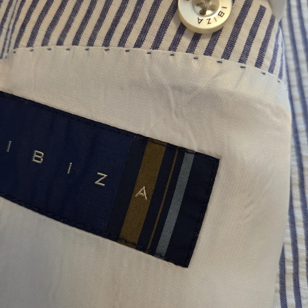 Men's Ibiza Striped Navy Seersucker Blazer - Picture 7 of 12